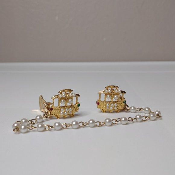 Faux Pearl Trolley Car Cardigan Sweater Clip - Picture 2 of 14